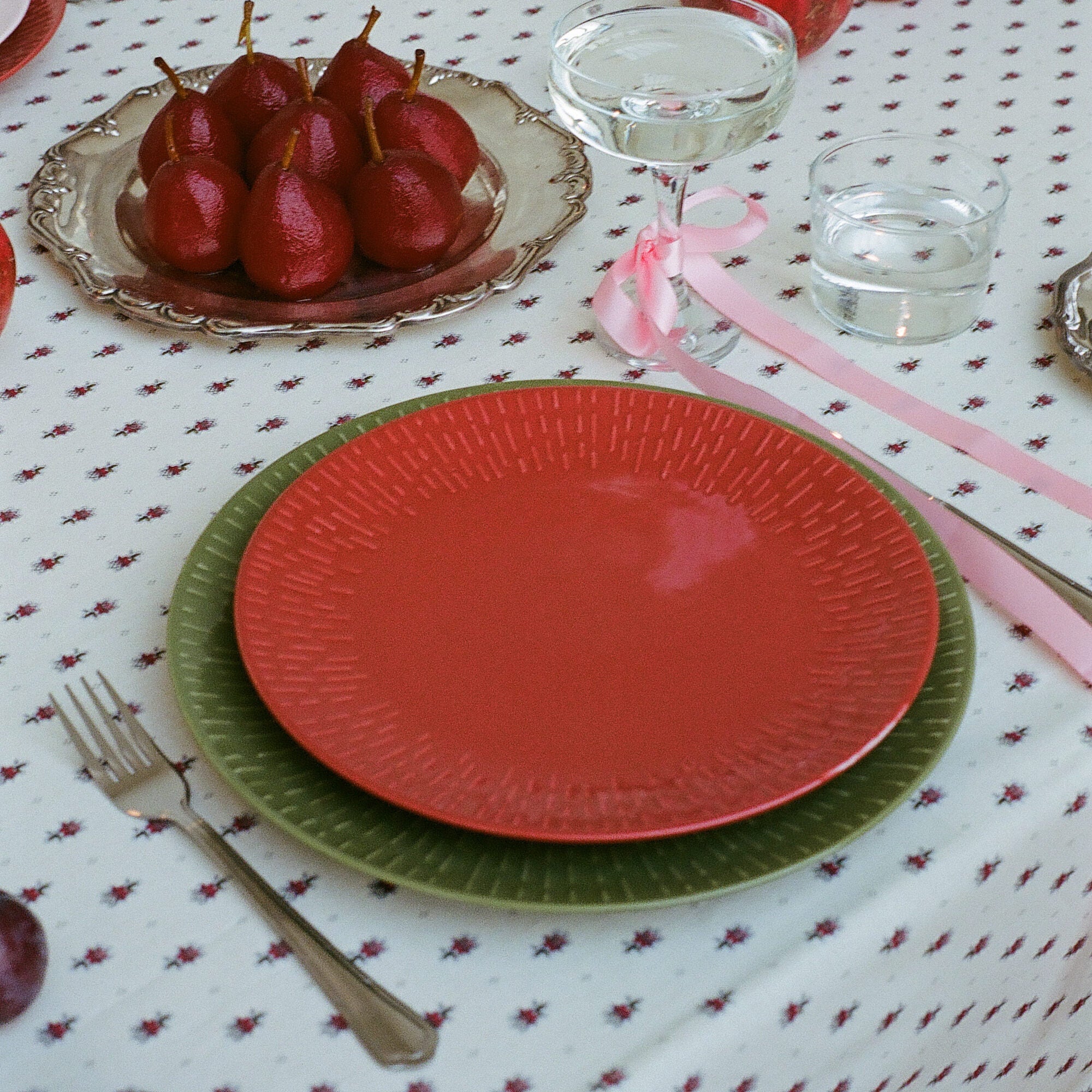 Confetti dinner plate | Olive