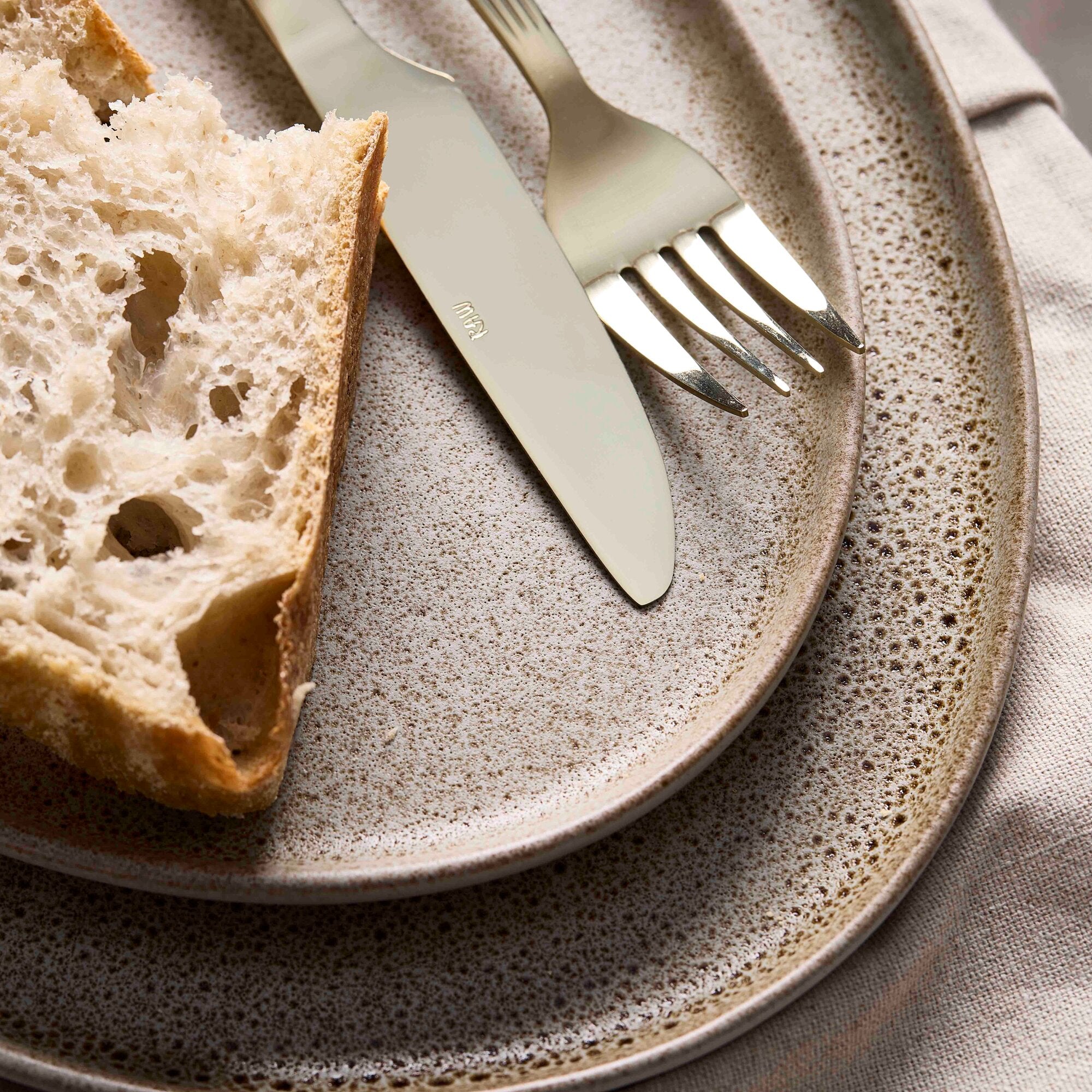 RAW Organic dinner plate | Sandy Beige