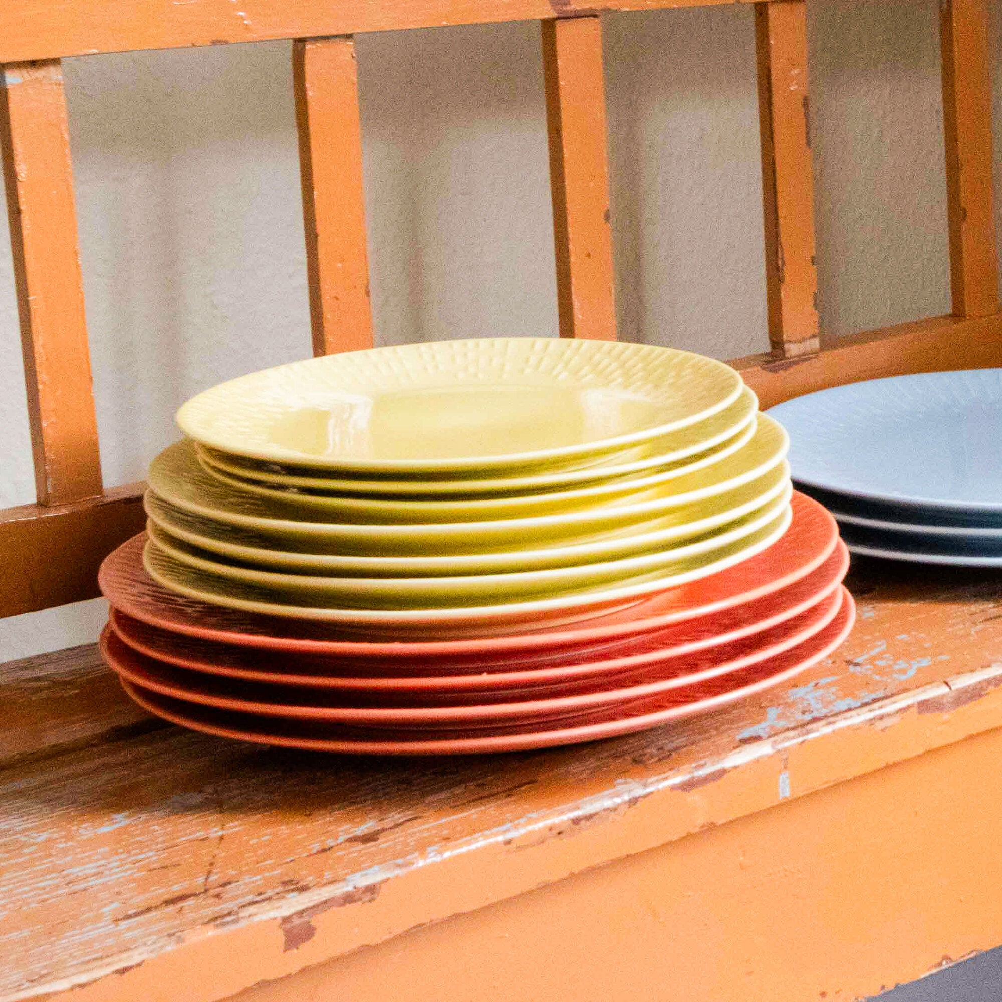 Confetti dinner plate | Apricot