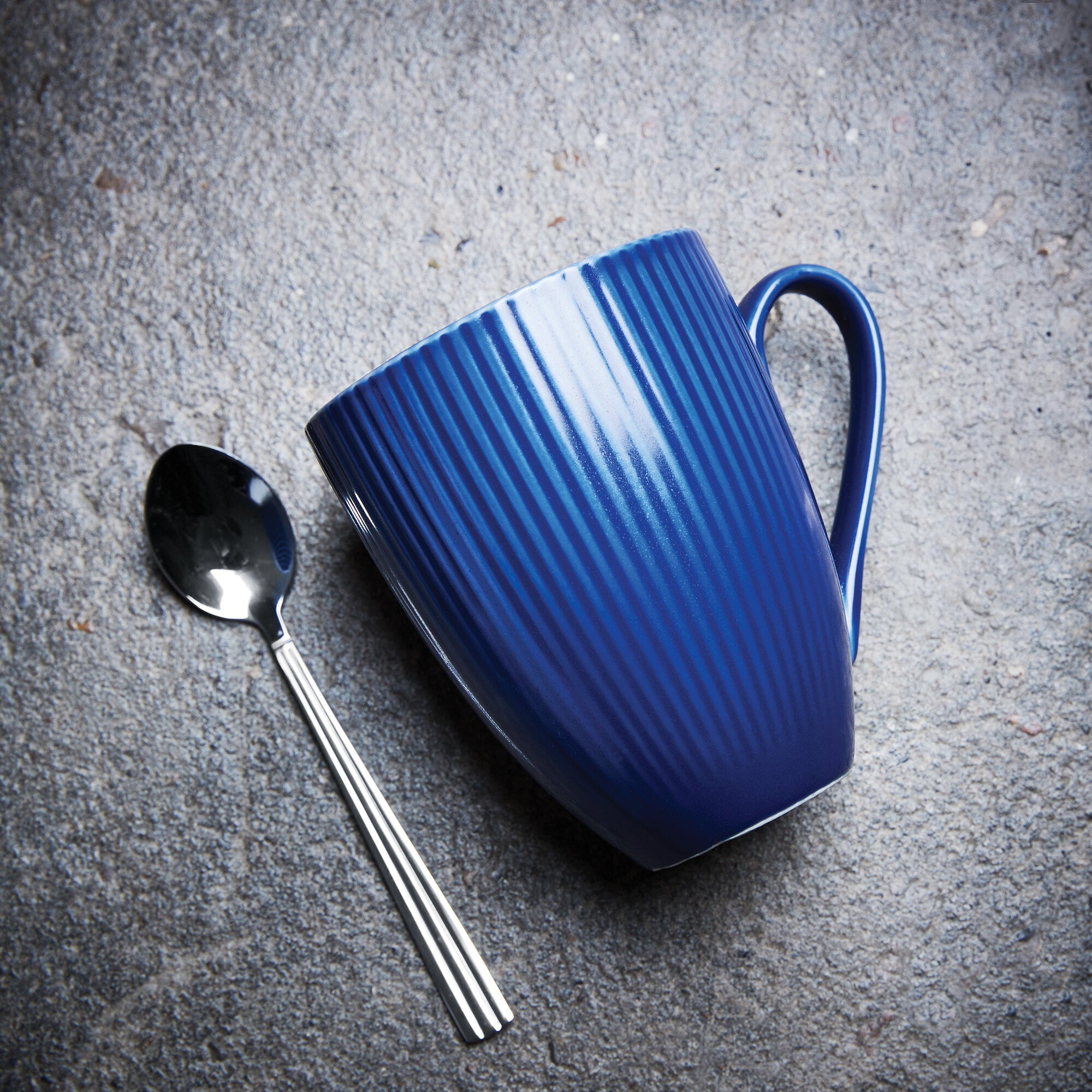 Groovy mug with handle | Blue
