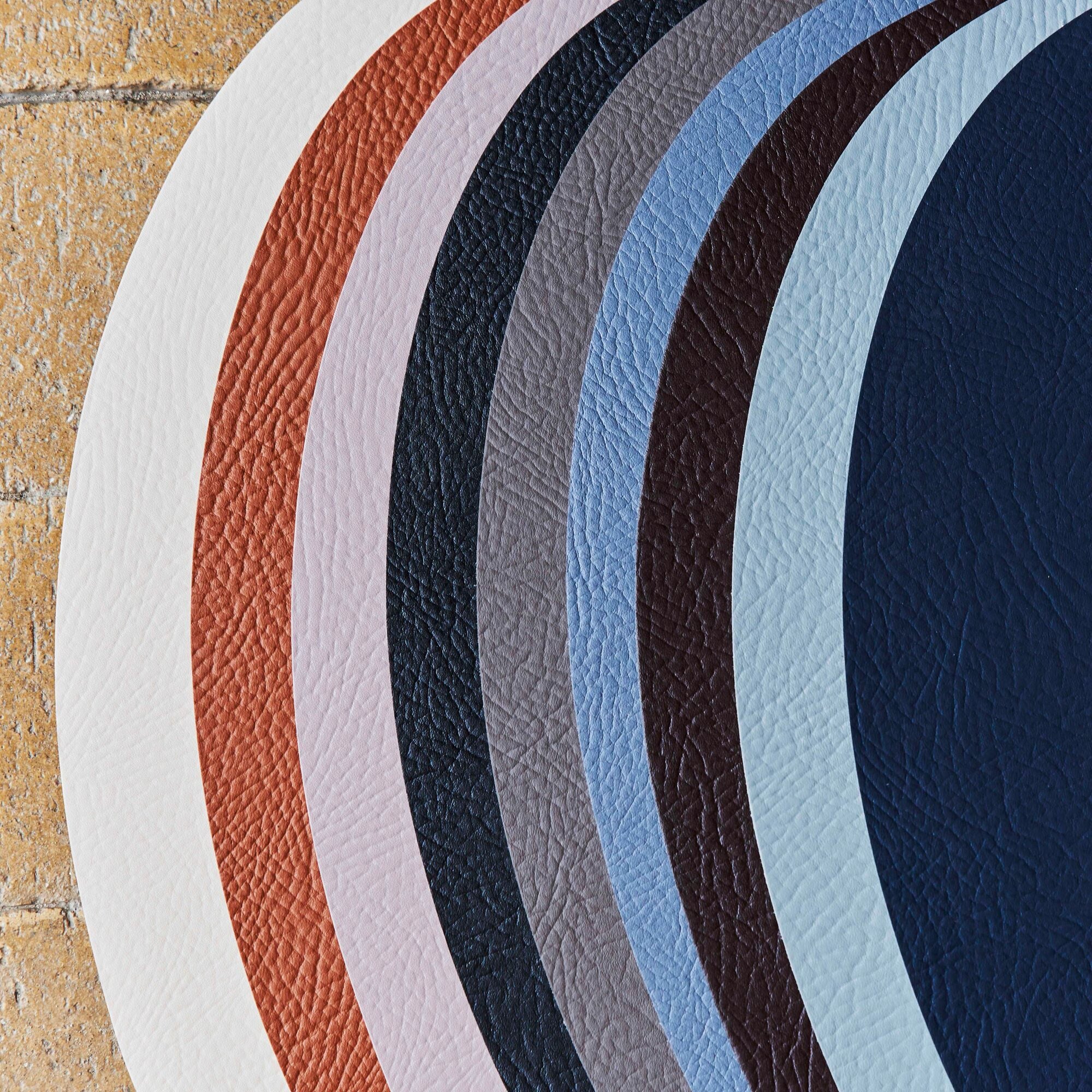 RAW Buffalo placemat | Grey