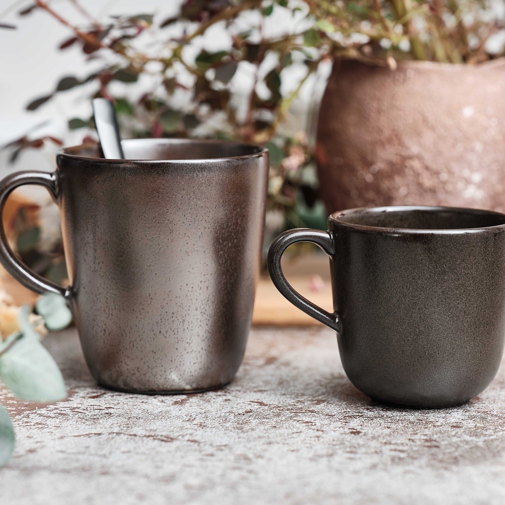 RAW mug with handle | Metallic Brown