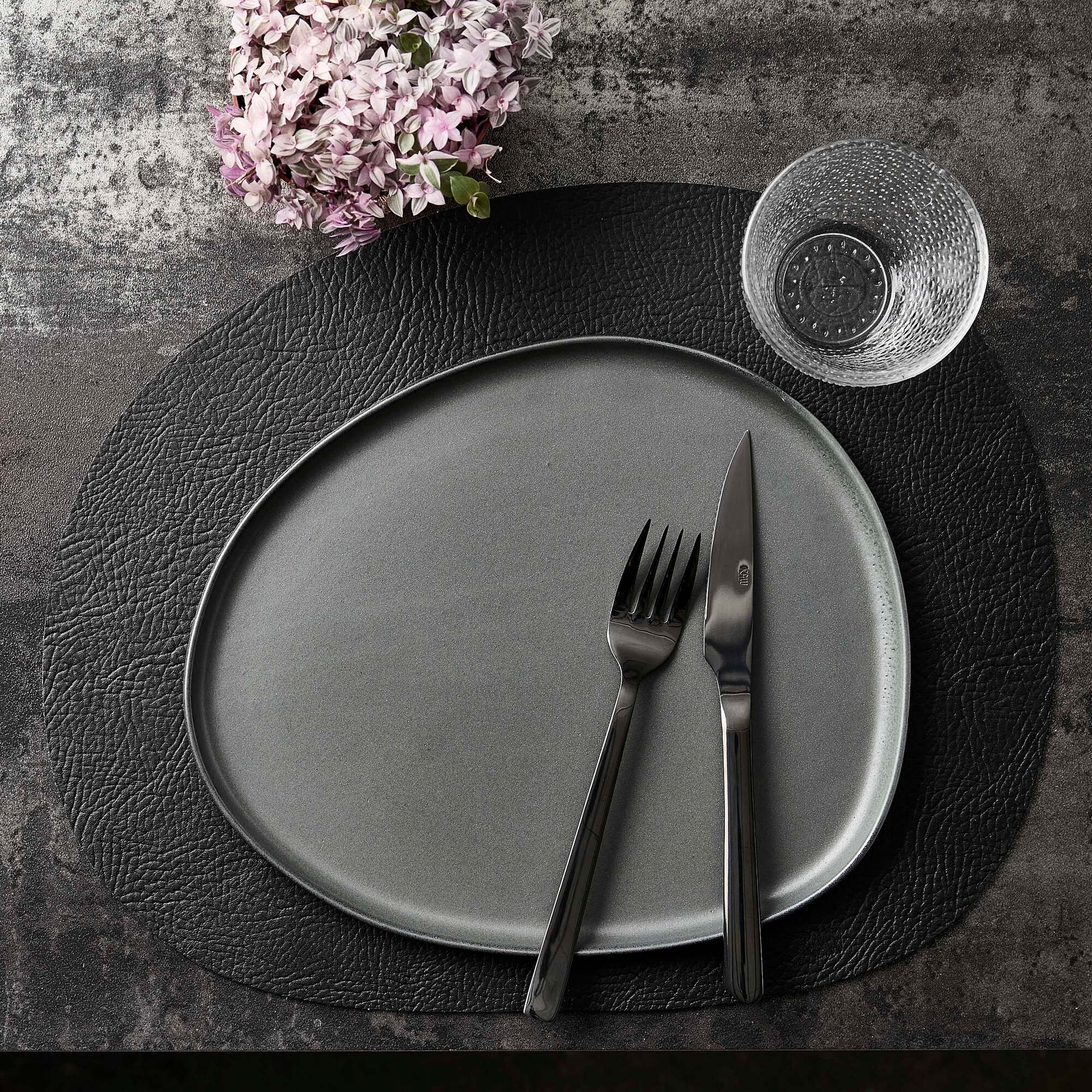 RAW Buffalo placemat | Black