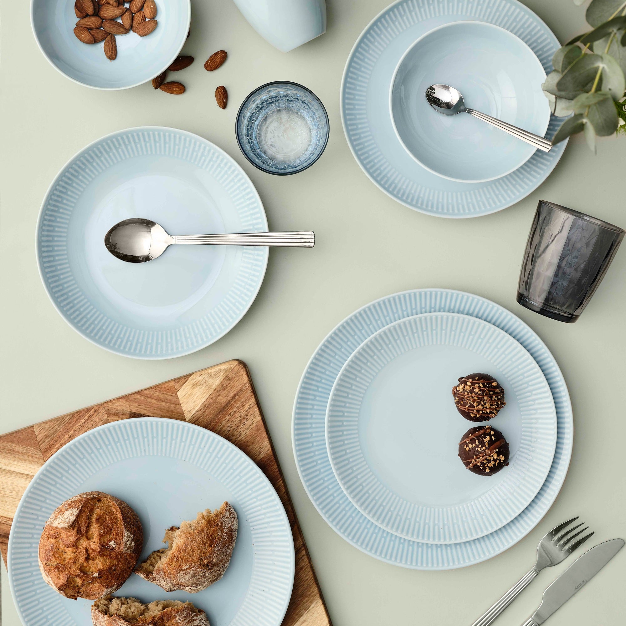 Relief lunch plate | Light Blue