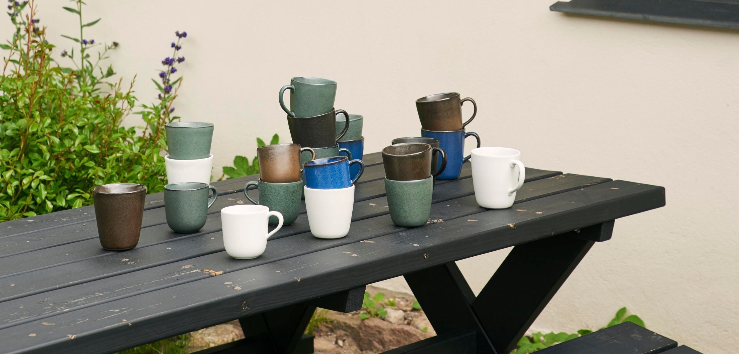 Mugs and cups