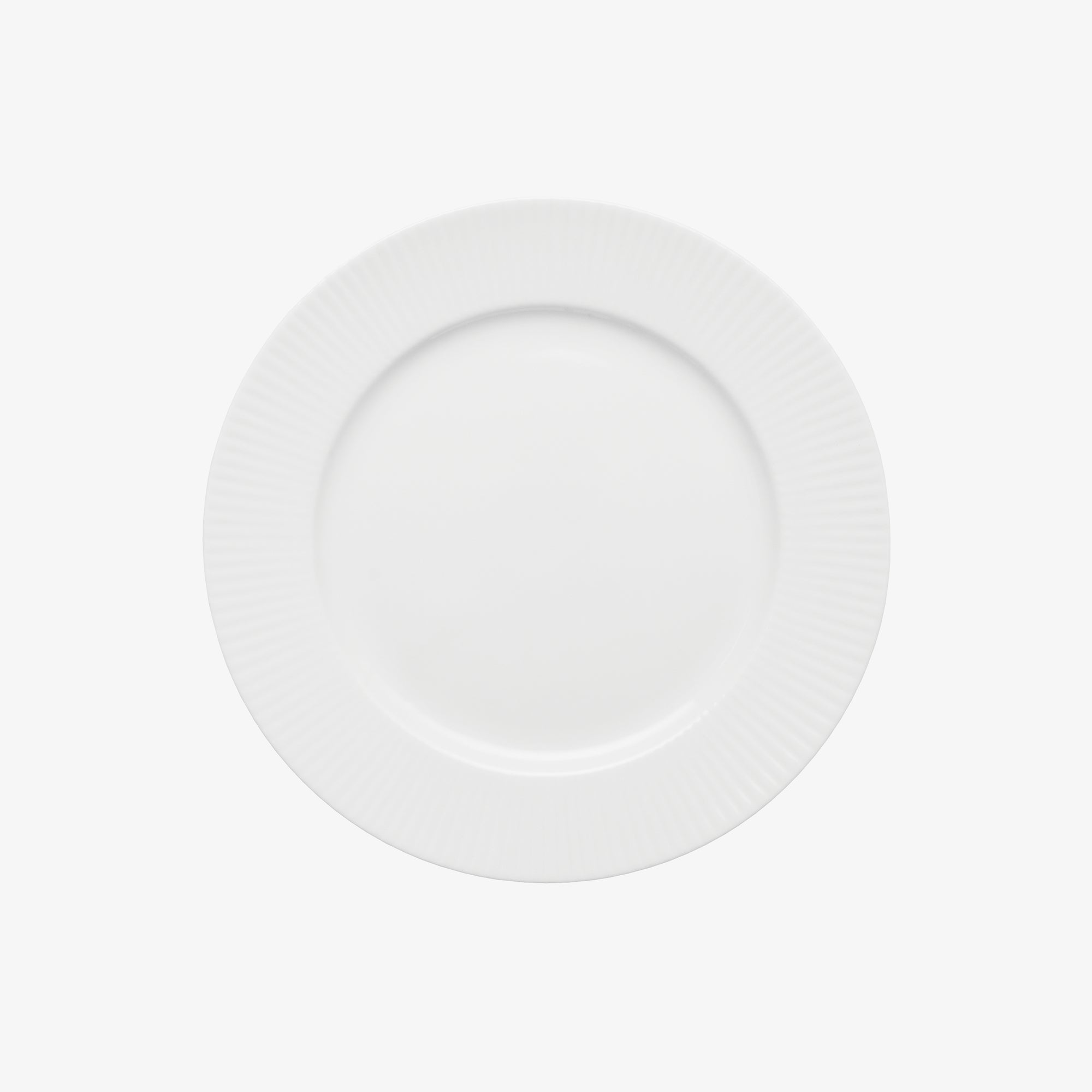 Groovy porcelain lunch plate | White