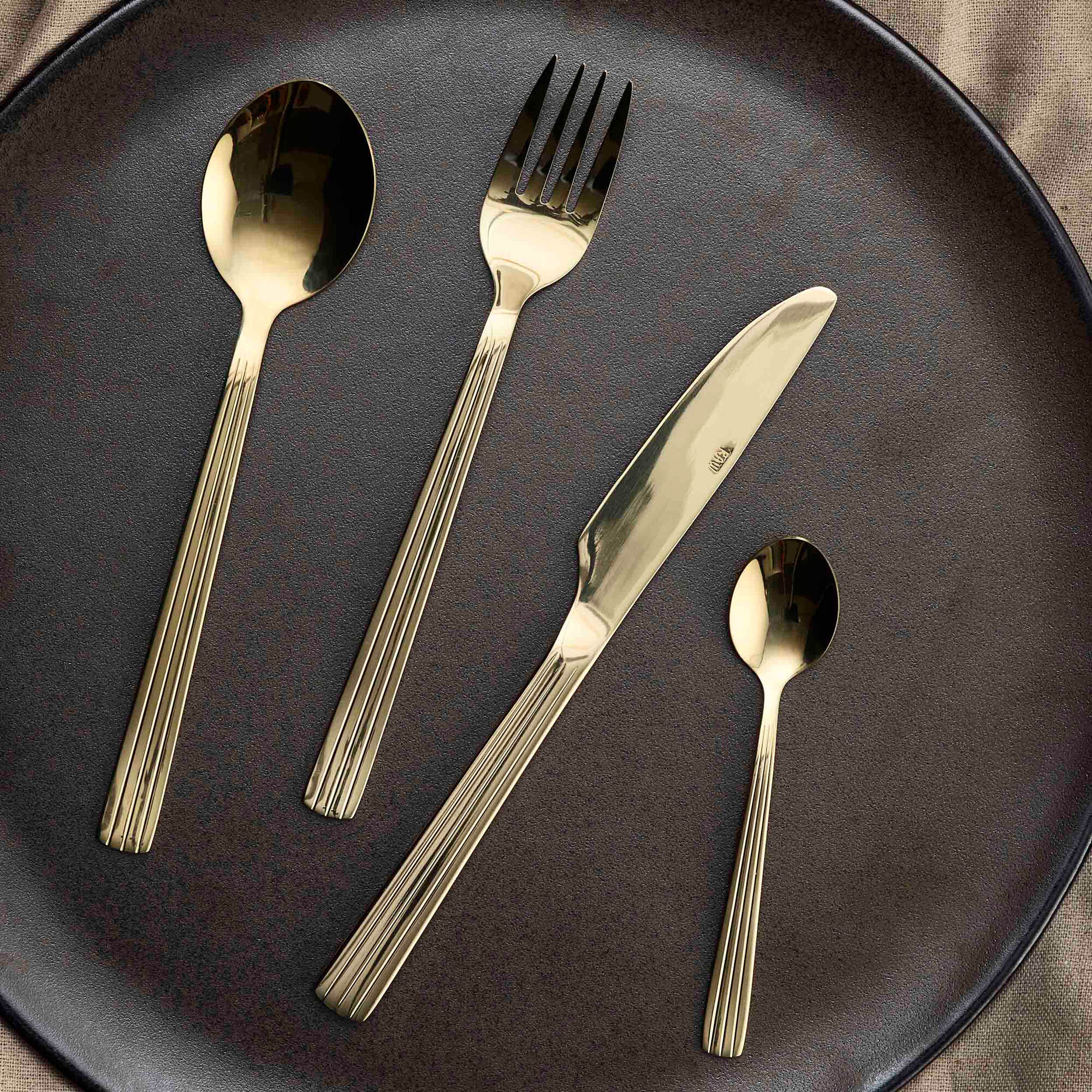 RAW 60-piece cutlery set | Champagne Gold