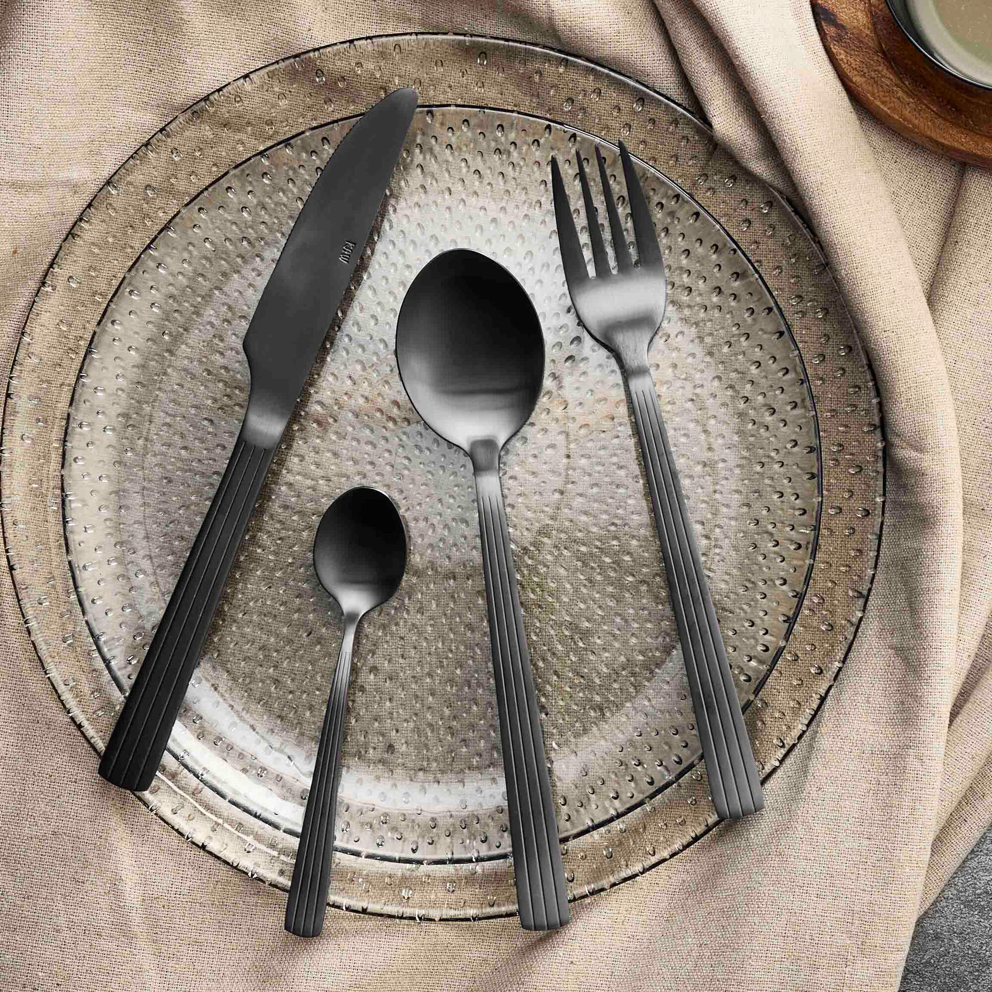 RAW 60-piece cutlery set | Matte Black