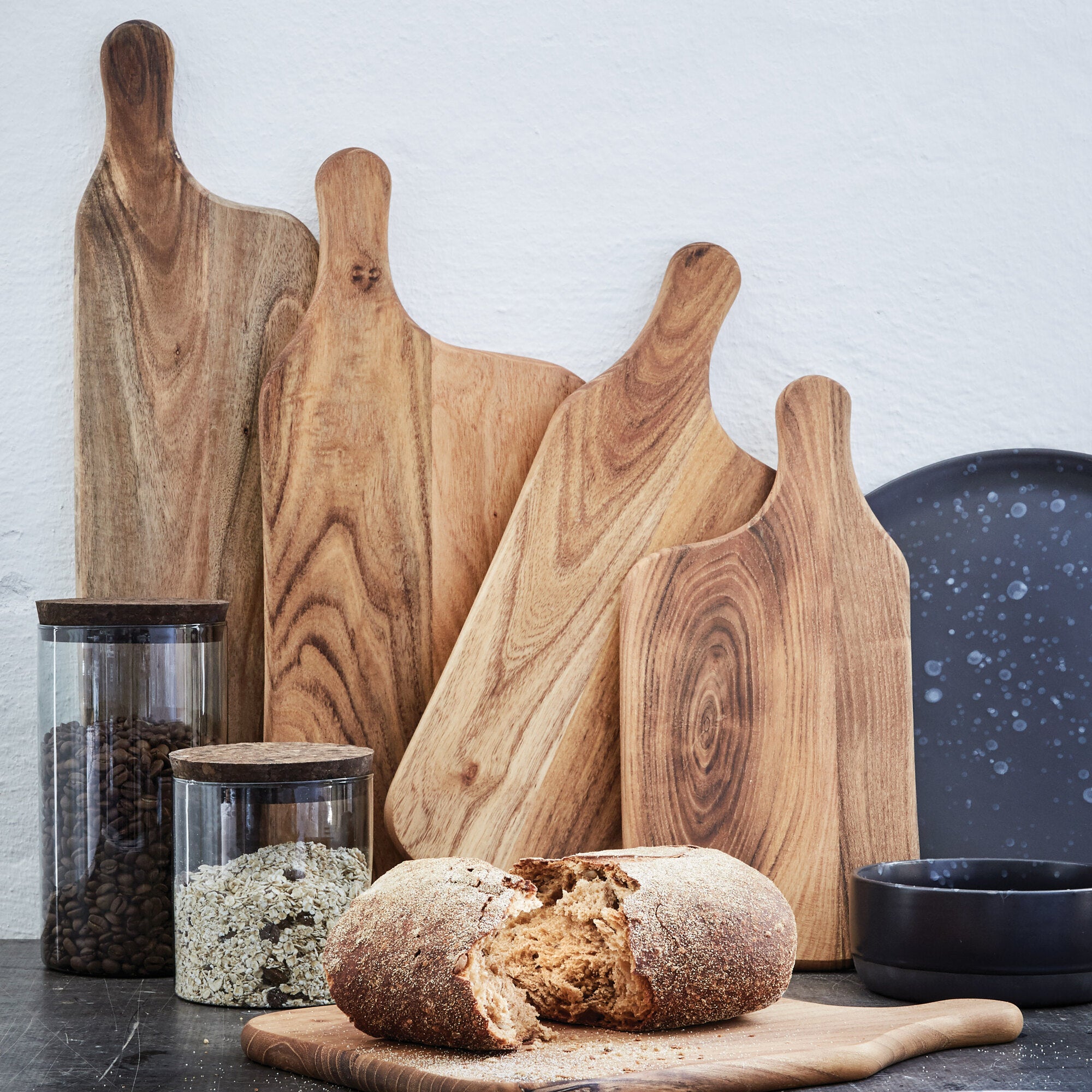 RAW cutting board 43 cm | Natural