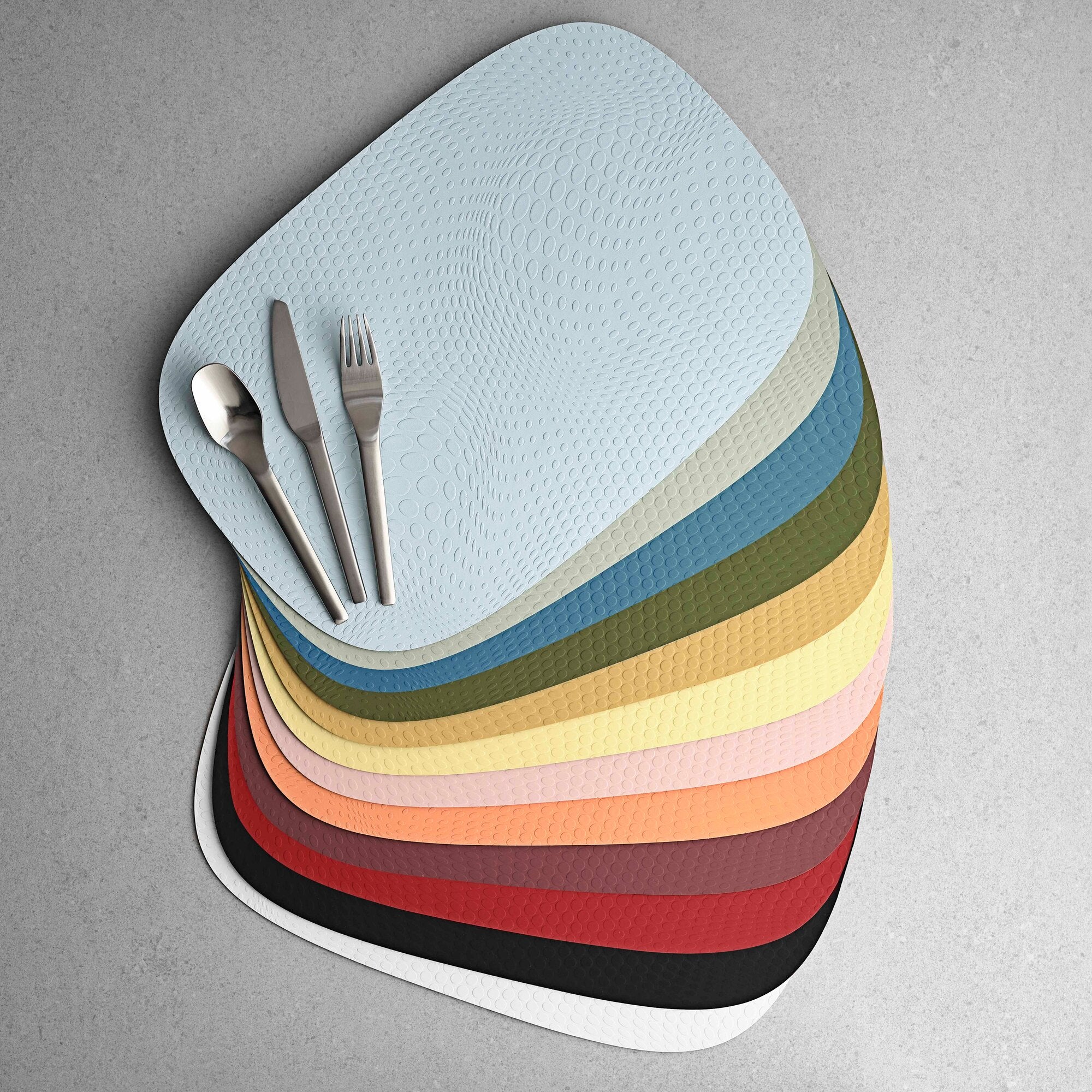 Karim Rashid placemat | Mozzarella