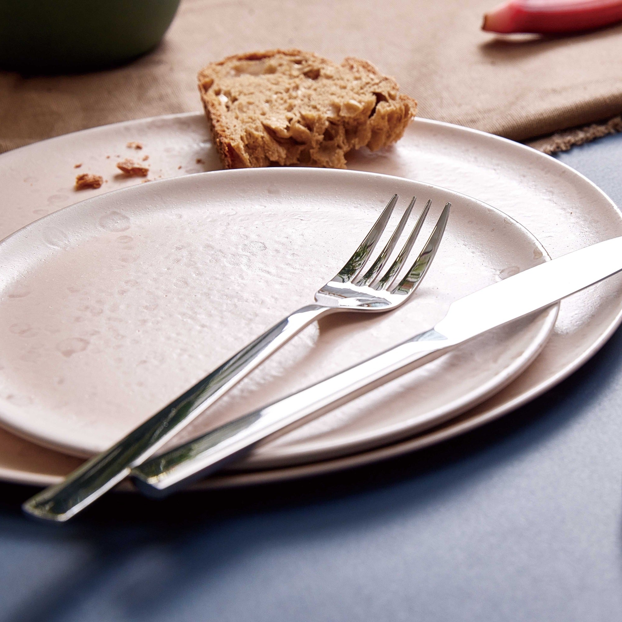RAW dinner plate | Nordic Nude