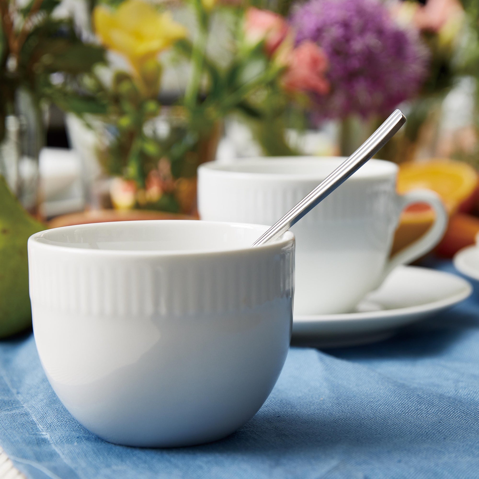 Relief coffee cup with saucer 4 pcs. | White